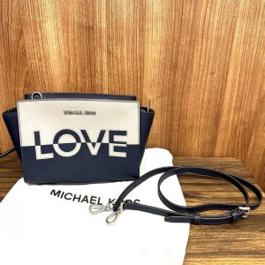 マイケルコース ショルダーポーチ