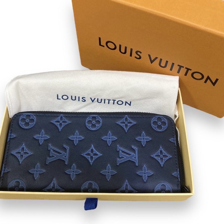 Louis Vuitton(ルイヴィトン) モノグラム・シャドウ ヴェルティカル