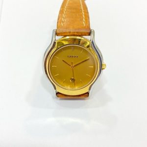 グッチ時計