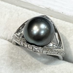 Pt900 パール&メレダイヤモンドリング