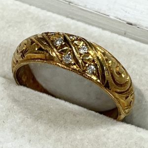 K18 18金 メレダイヤモンド付きリング