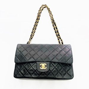シャネル CHANEL マトラッセ ラムスキン