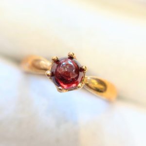 K18 ガーネット リング