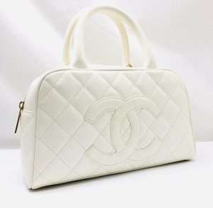 CHANEL シャネル ミニボストン キャビアスキン