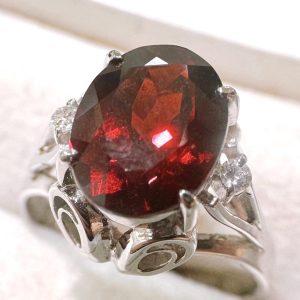 K14WG (14金ホワイトゴールド) ガーネットリング