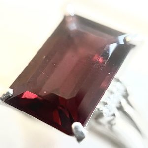 Pt900 プラチナ900 ガーネット リング