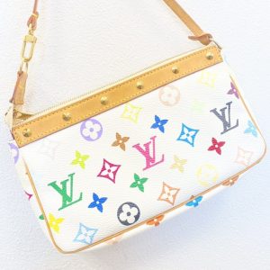 Louis Vuitton ルイヴィトン ポシェット・アクセソワール モノグラム マルチカラー
