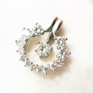 Pt900 ダイヤモンドネックレストップ