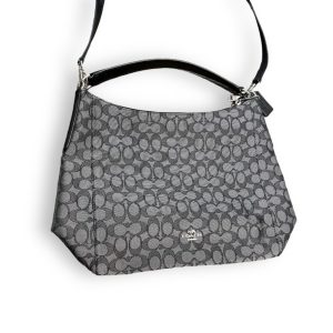 COACH　シグネクチャー柄　ショルダーバッグ　