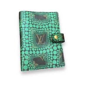 Louis Vuitton　ヤヨイ・クサマ　 モノグラム　タウン　アジェンダ　