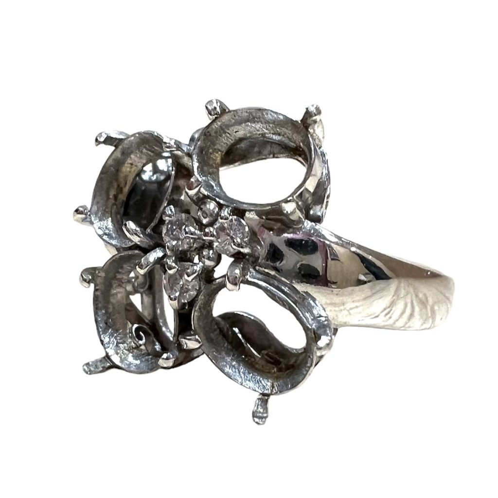 Pt900 プラチナ900 メレダイヤ付き リング 指輪