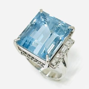 Pt950 アクアマリン14.5ct&メレダイヤ0.5ct付リング