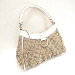 GUCCI グッチ GGキャンバス バッグ