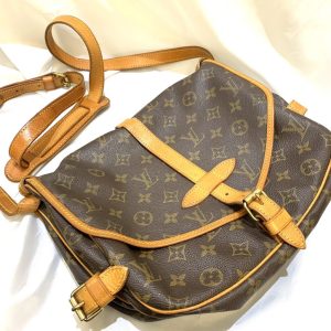 LOUIS VUITTON ルイヴィトン モノグラム ソミュール30 ショルダー