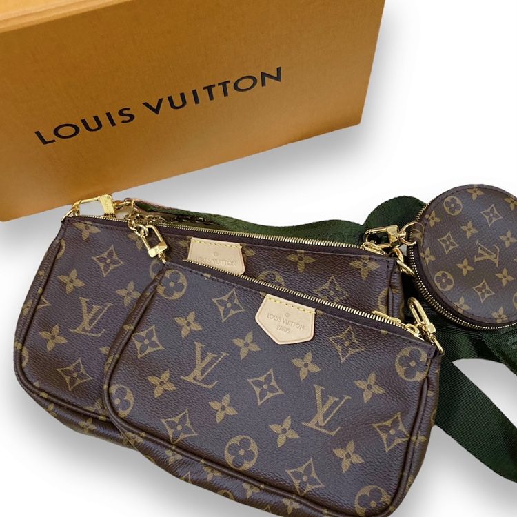 Louis Vuitton(ルイヴィトン) モノグラム ミュルティ・ポシェット・アクセソワール