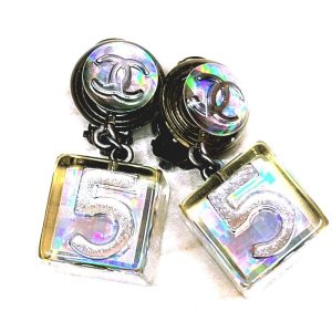 CHANEL NO.5 キューブイヤリング