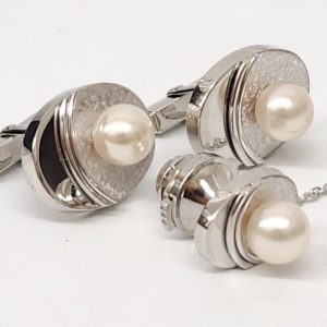 カフスボタン K14WG｜前橋市下新田町