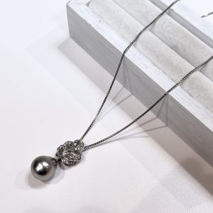 Pt850 パール 真珠 &メレダイヤモンド ネックレス