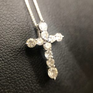 pt850 クロスダイヤモンド付きネックレス