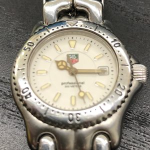 タグホイヤー　腕時計