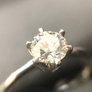 pt950 ダイヤモンド付きリング