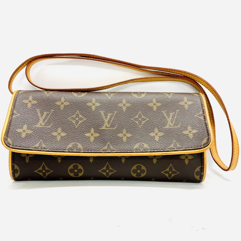 LOUIS VUITTON ルイ・ヴィトン モノグラム ポシェットツインGMの買取