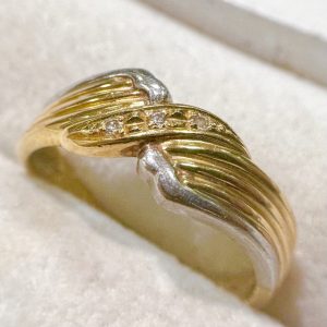 K18 Pt900(18金プラチナ900) コンビメレダイヤリング