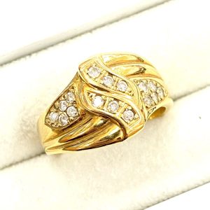 K18(18金)　メレダイヤ付きリング