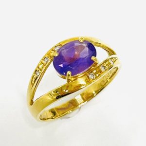 K18 アメシスト2ct＆メレダイヤ0.03ct付きリング