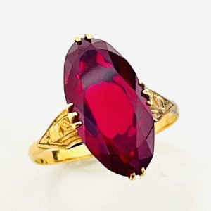 K18 ルビー5ct付きリング