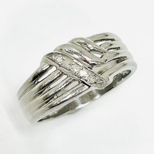 Pt850 メレダイヤ0.02ct付きリング