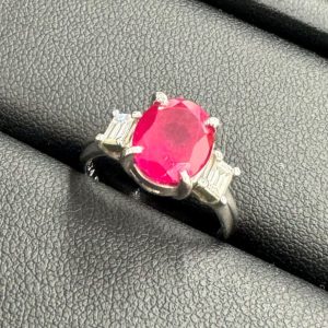 Pt900 ルビー メレダイヤ付 リング