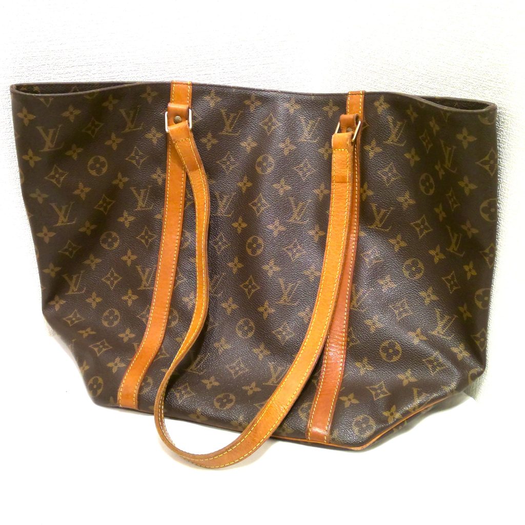 Louis Vuitton サックショッピング