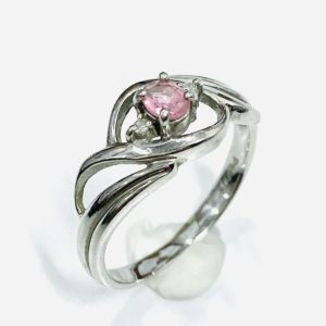 Pt900　ピンクトルマリン付きリング