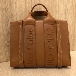 クロエ ウッディ トートバッグ