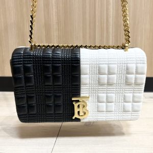 バーバリー BURBERRY キルティング ショルダーバッグ