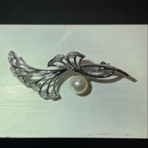 Pt900【プラチナ900】ミキモトパール ブローチ アコヤ パール  真珠