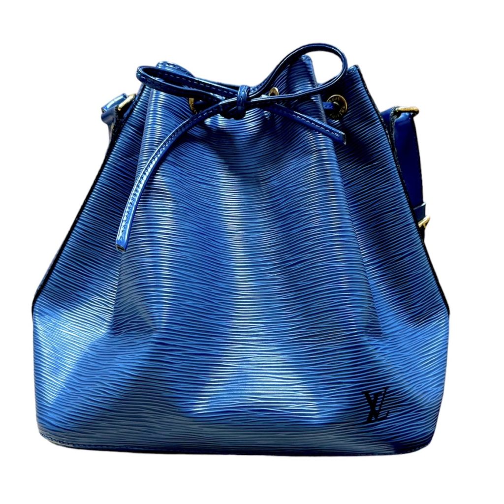 Louis Vuitton ルイヴィトン エピ プチノエ ショルダーバッグの買取  