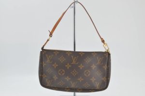 ルイヴィトン アクセソワール ポーチ