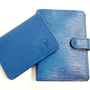 LOUIS VUITTON ルイヴィトン エピ ポルト2カルト ヴェルティカル アジェンダPM