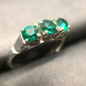 pt850 エメラルド付きリング