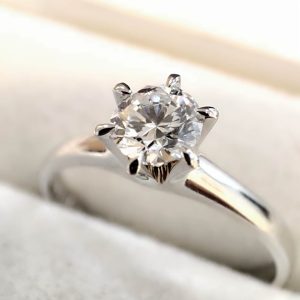Pt900 プラチナ  ダイヤリング