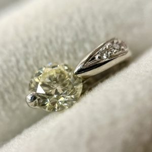 プラチナ　トップ　ダイヤモンド