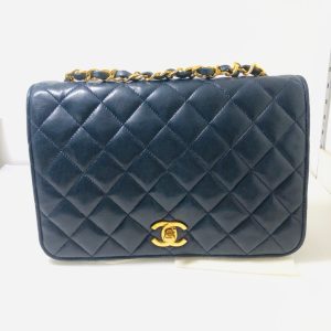 CHANEL シャネル ミニマトラッセ チェーンショルダーバック