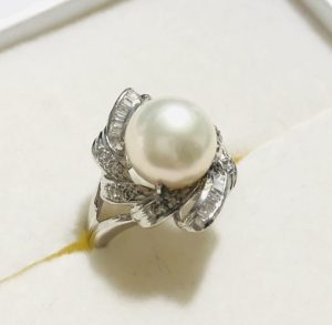 Pt900 リング パール5.6ct メレダイヤモント0.2ct