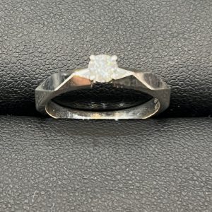 ダイヤモンドリング Pt950 ブシュロム |川口市西川口