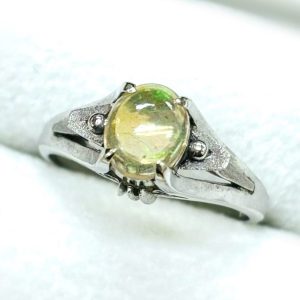 Pt900 オパール リング