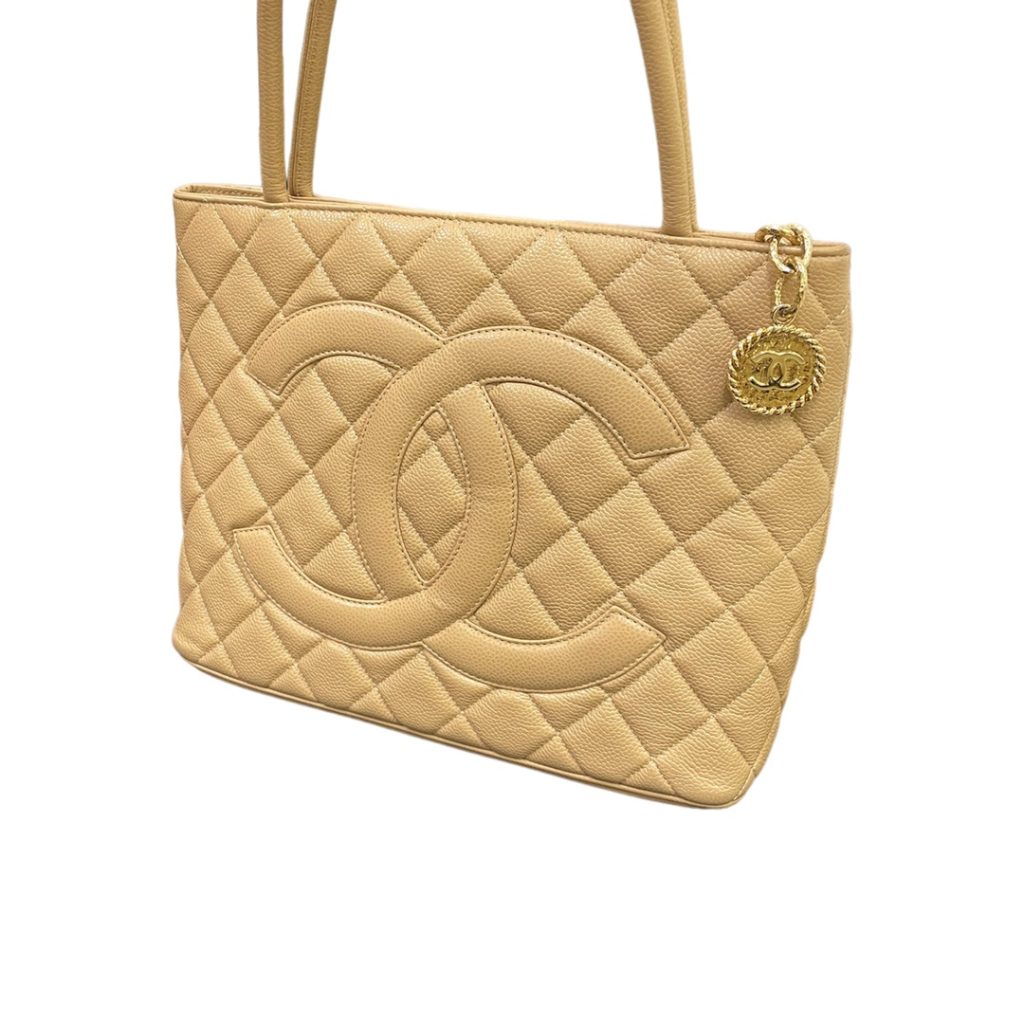 CHANEL 復刻トート A1804
