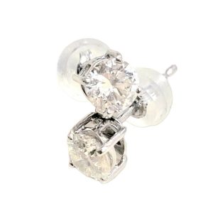 Pt900 ダイヤモンド 0.352ct 0.33ct ピアス