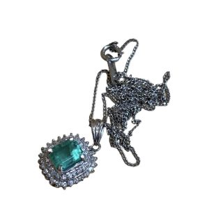 Pt900(プラチナ)エメラルド メレダイヤ ネックレス 1.2ct/1.1ct